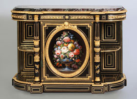 Tiffany-Chrysanthemum-Service